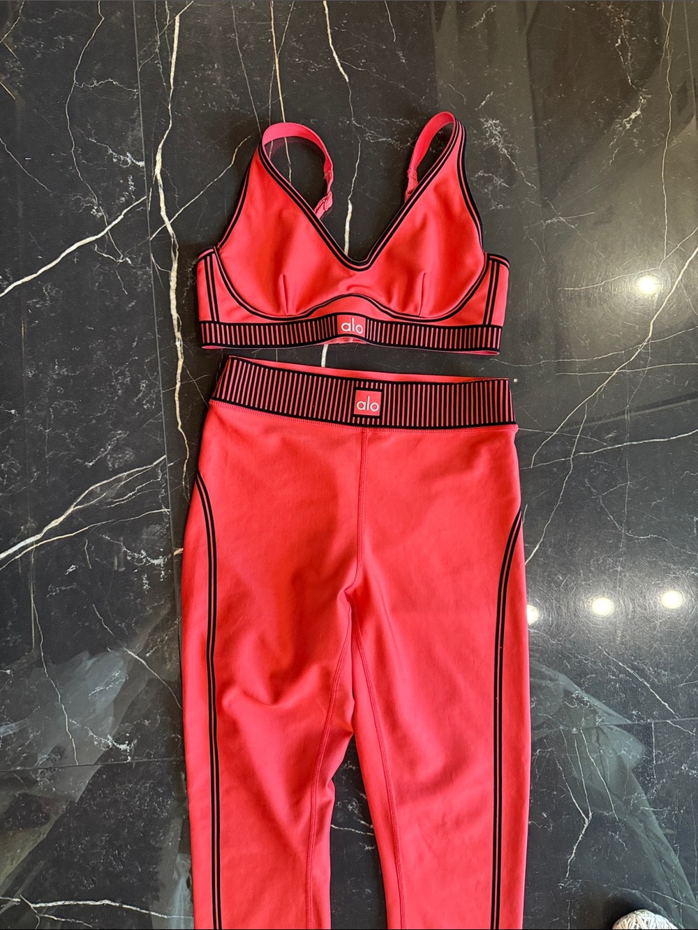 ALO Yoga Red High-Waist Legging and Matching Sports Bra Set